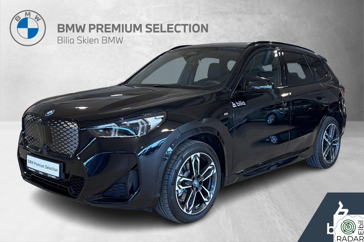 BMW iX1 xDrive30 Fully charged Msport Acc Krok Skinn