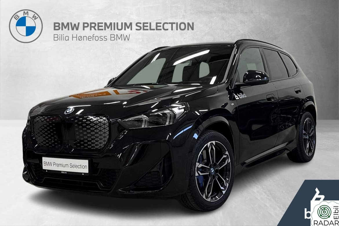 BMW iX1 xDrive30 xDrive30, M-Sport, H/K, panorama, H-feste, 19"++