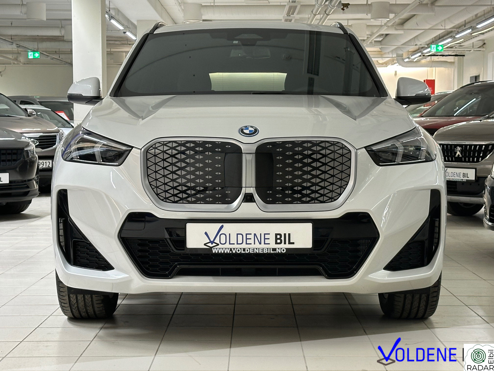 BMW iX1 xDrive30 Fully Charged/ Service Avtale/M-Sport/H.feste/Harman+++