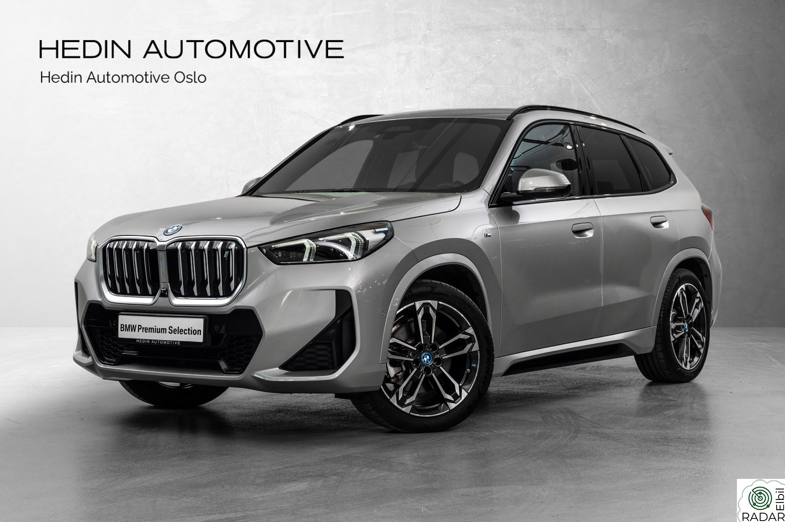 BMW iX1 xDrive30 xDrive30,El-Seter, Harman, Adaptiv cruise, Krok,19"/18"