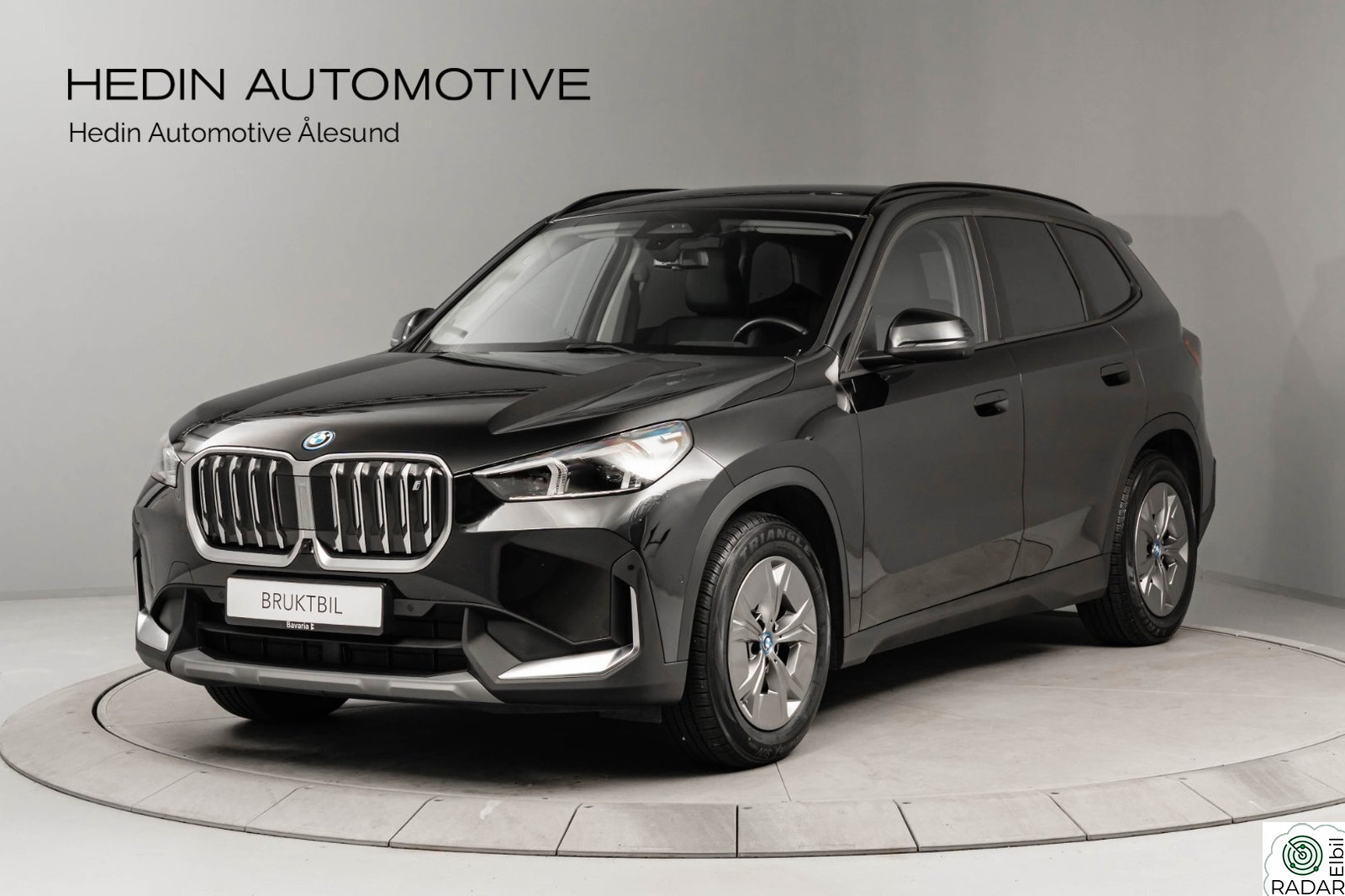 BMW iX1 xDrive30 432 km WLTP xDrive30 Charged Plus HARMAN ADAPTIV MASS