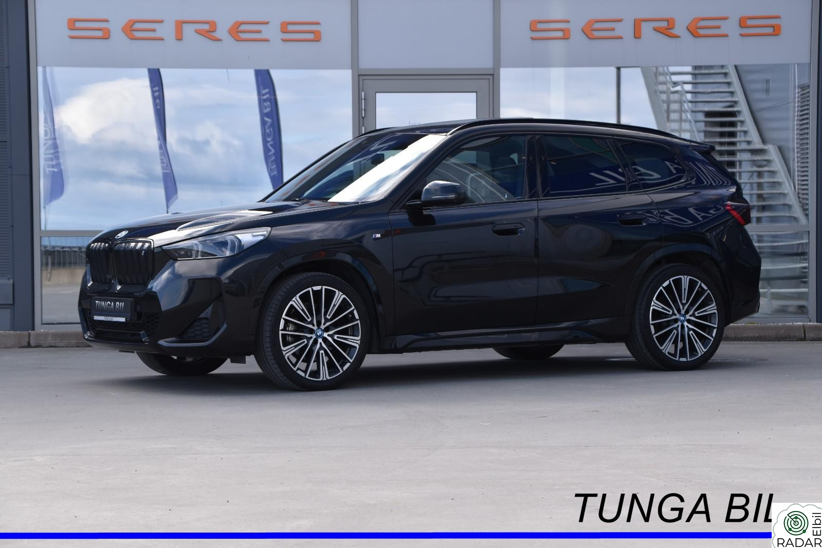BMW iX1 xDrive30 xDrive30 Fully Charged M-Sport | Kr 3.890,- pr. mnd!