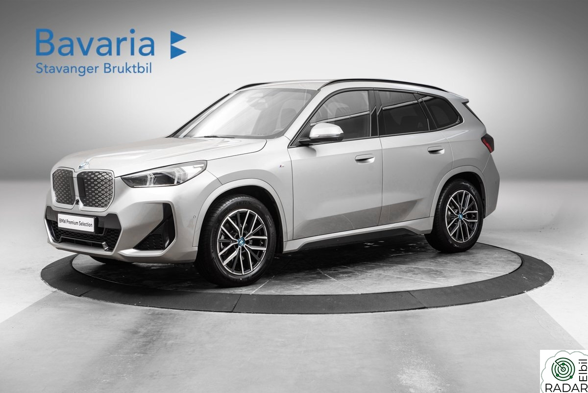 BMW iX1 xDrive30 xDrive30 Fully Charged El Seter Harman Kardon El Krok +