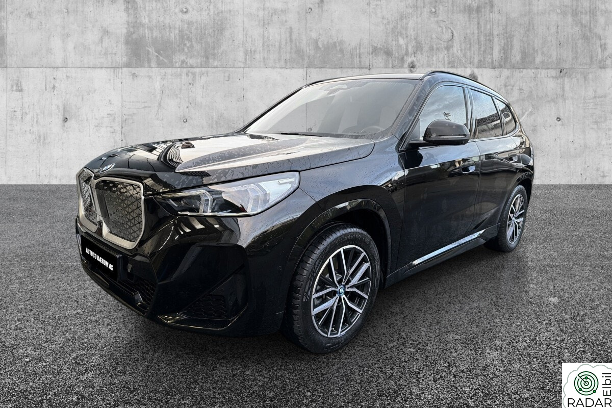 BMW iX1 xDrive30 xDrive30 Fully Charged Premium E. (K)