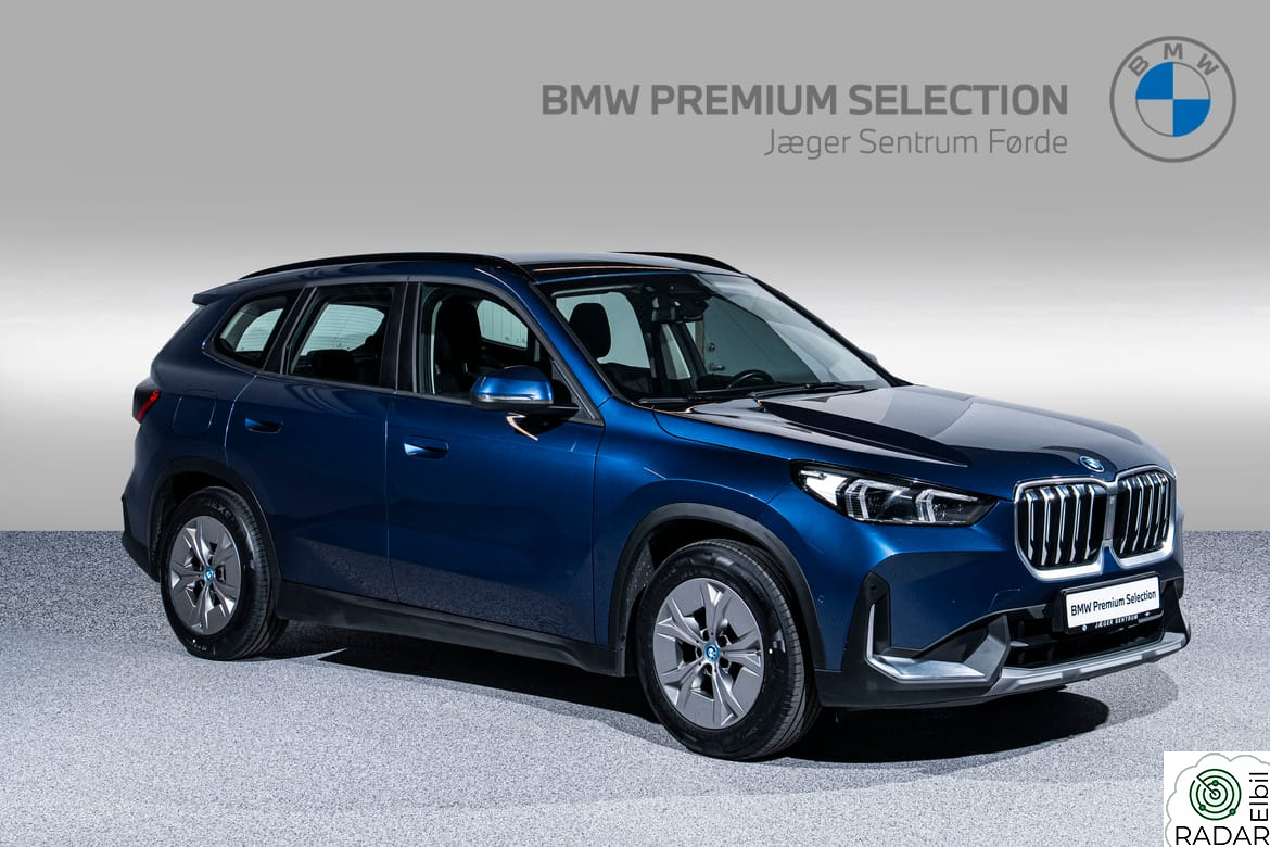 BMW iX1 xDrive30 xDrive 30e 6,29% HarmanKardon/Krok/LED