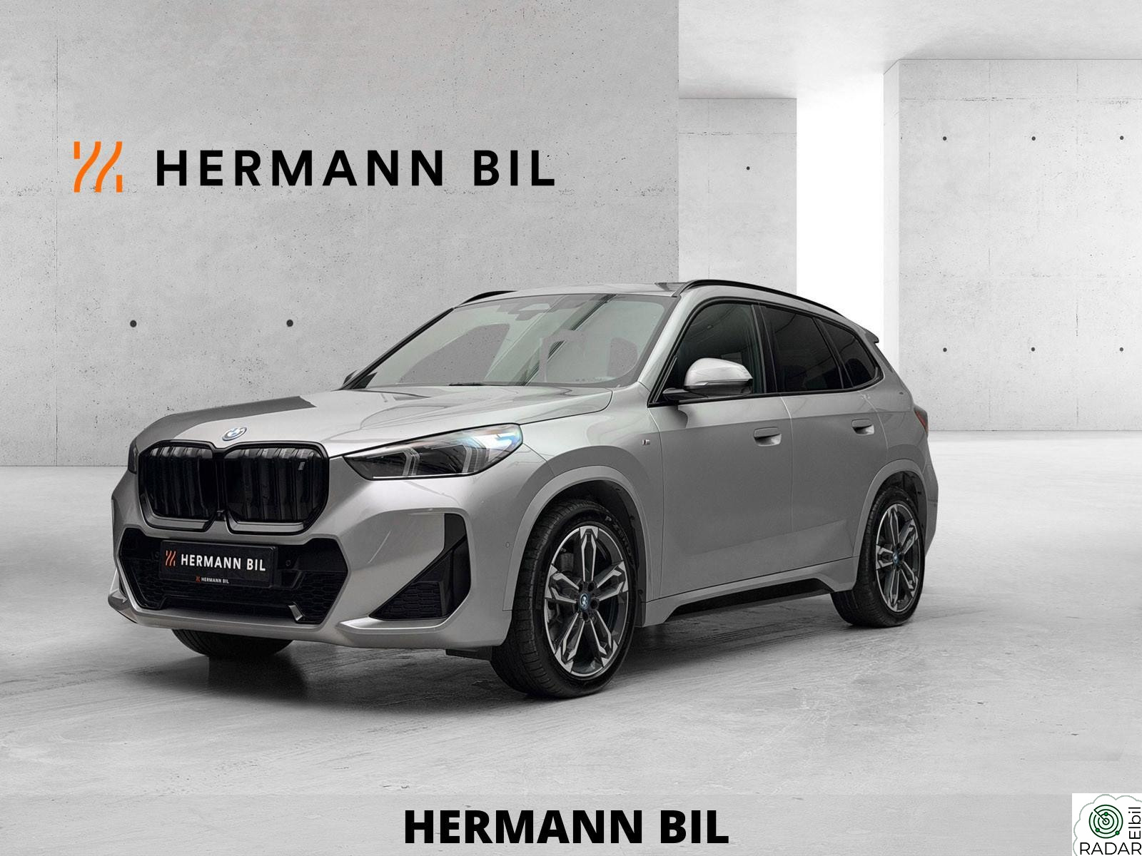 BMW iX1 xDrive30 xDrive30/M-Sport/FullyCharged/BSI/Krok/Harman/Skinn