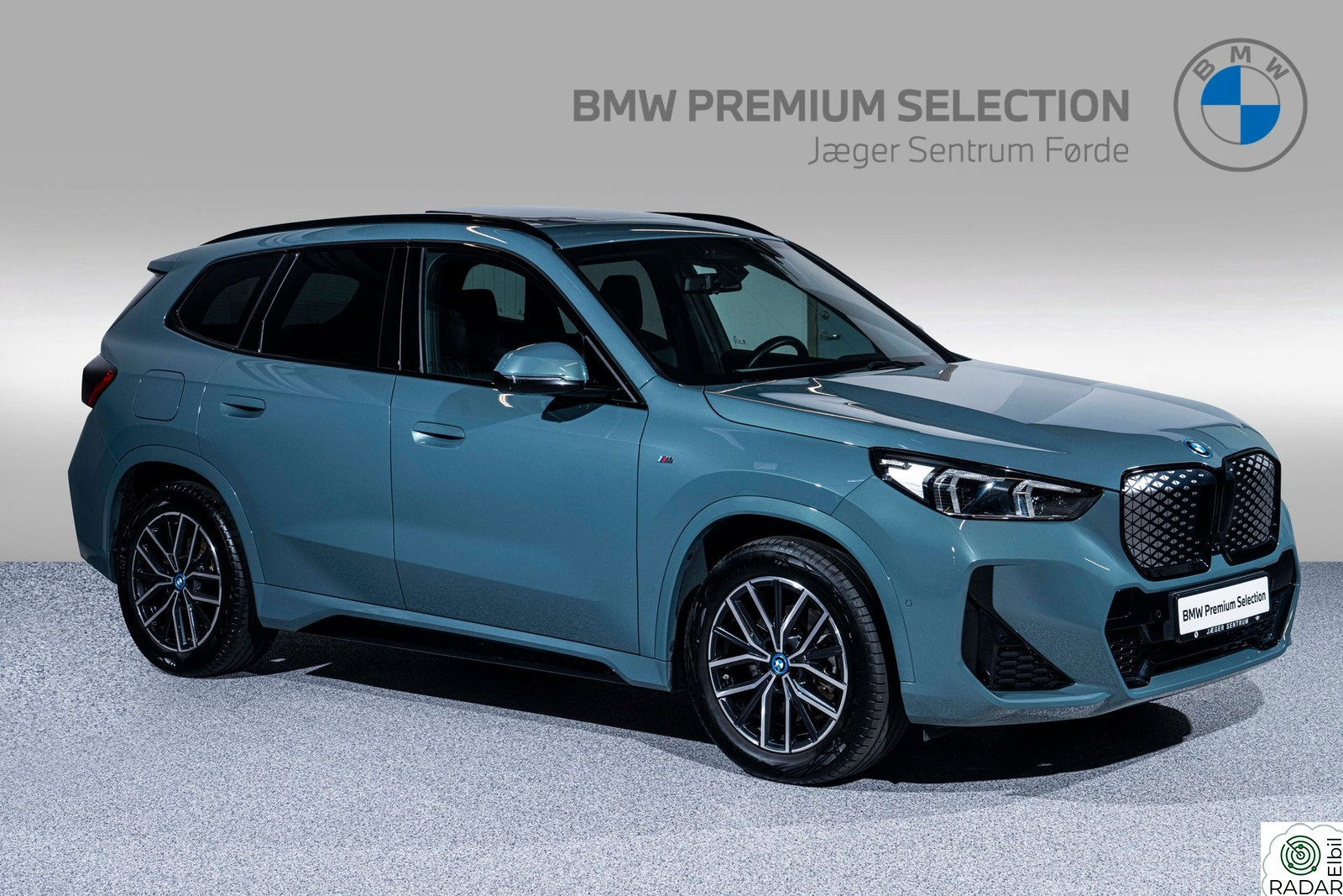 BMW iX1 xDrive30 xDrive 30 M-Sport/Pano./Krok/Headup/ACC/H&K++