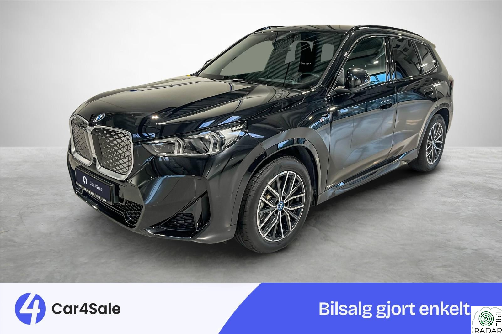 BMW iX1 xDrive30 xDrive30 M-Sport Fully Charged/ Krok/ H&K/ HUD/ 360 ++