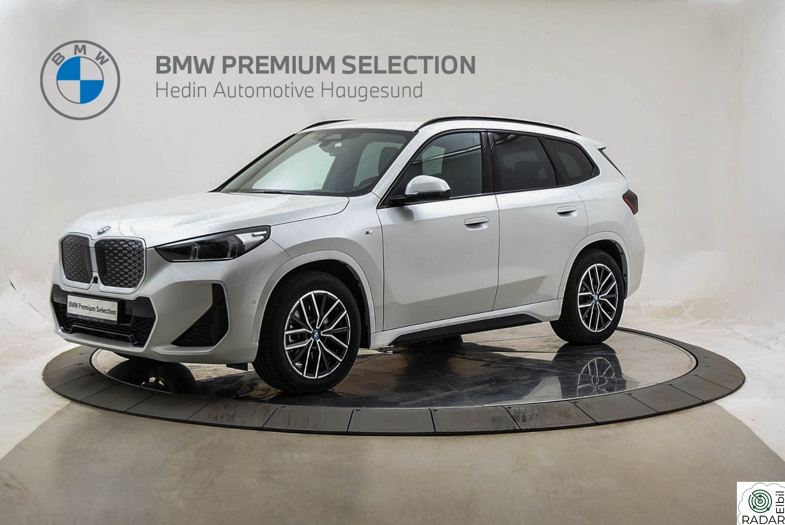 BMW iX1 xDrive30 xDrive30 Fully Charged, M-Pakke,Massasje,El-Seter,Krok+