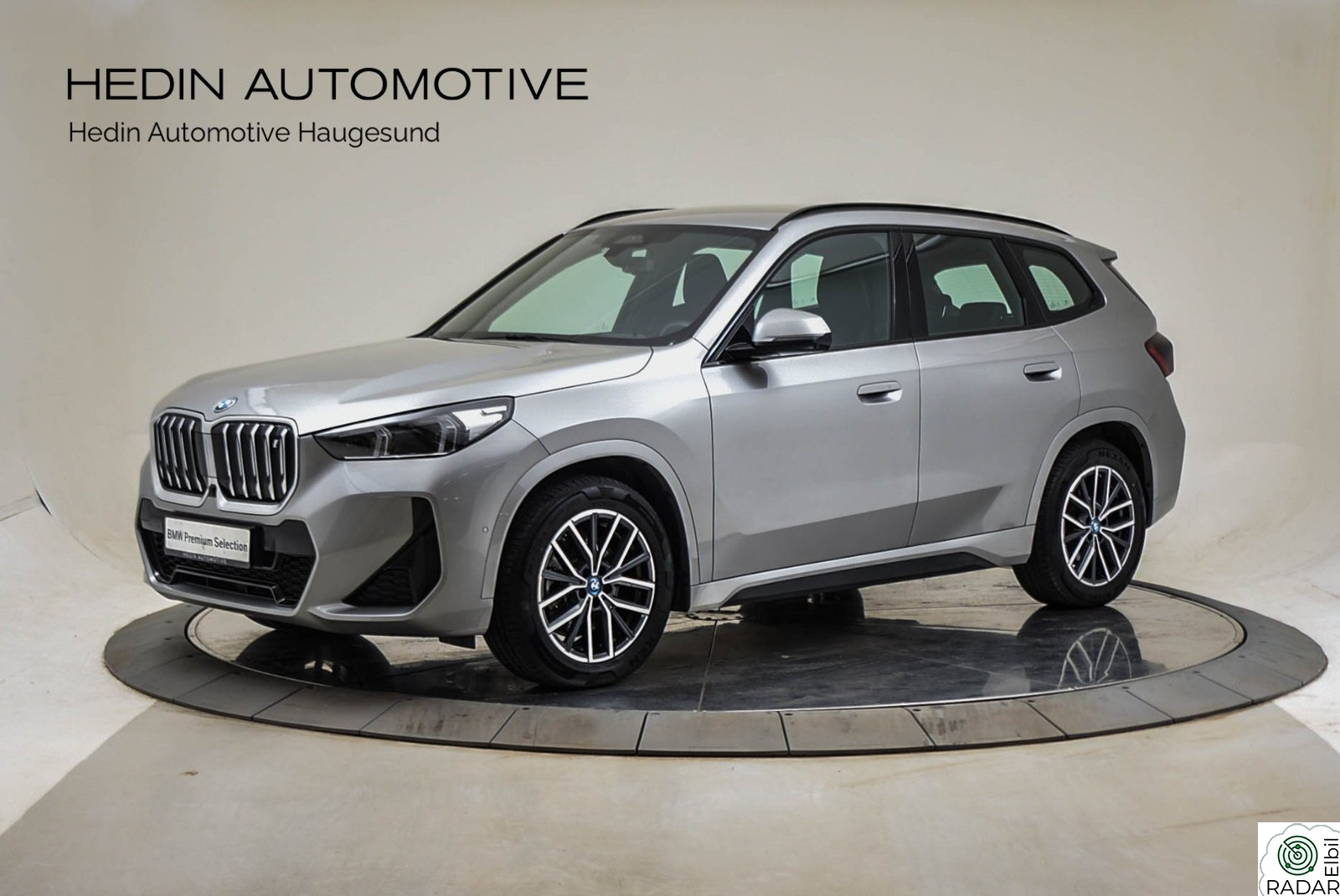 BMW iX1 xDrive30 xDrive30 Fully Charged, M-Pakke,El-seter,H&K,Krok,360++
