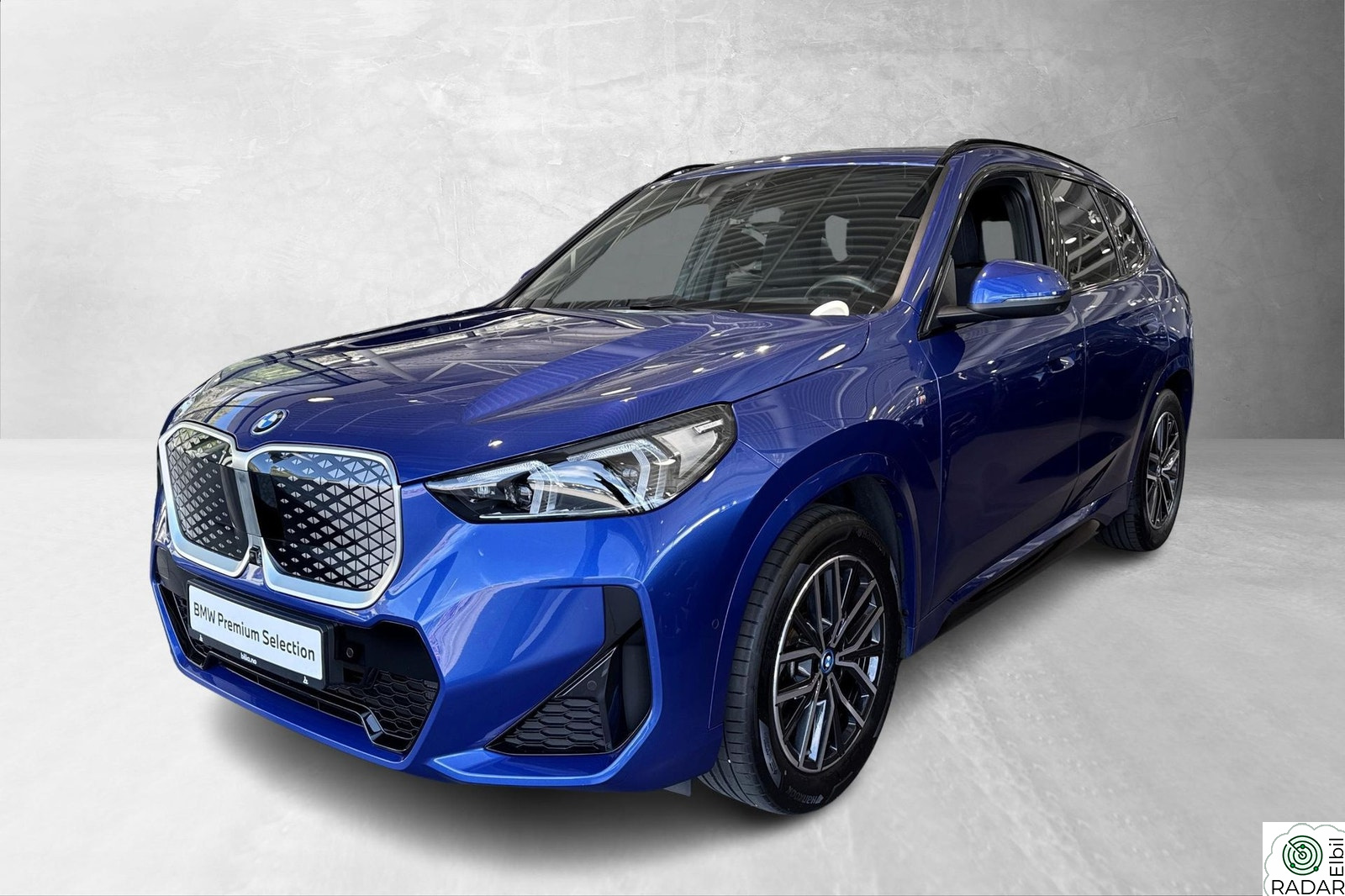 BMW iX1 xDrive30 Fully Charged, M Sport, Panorama