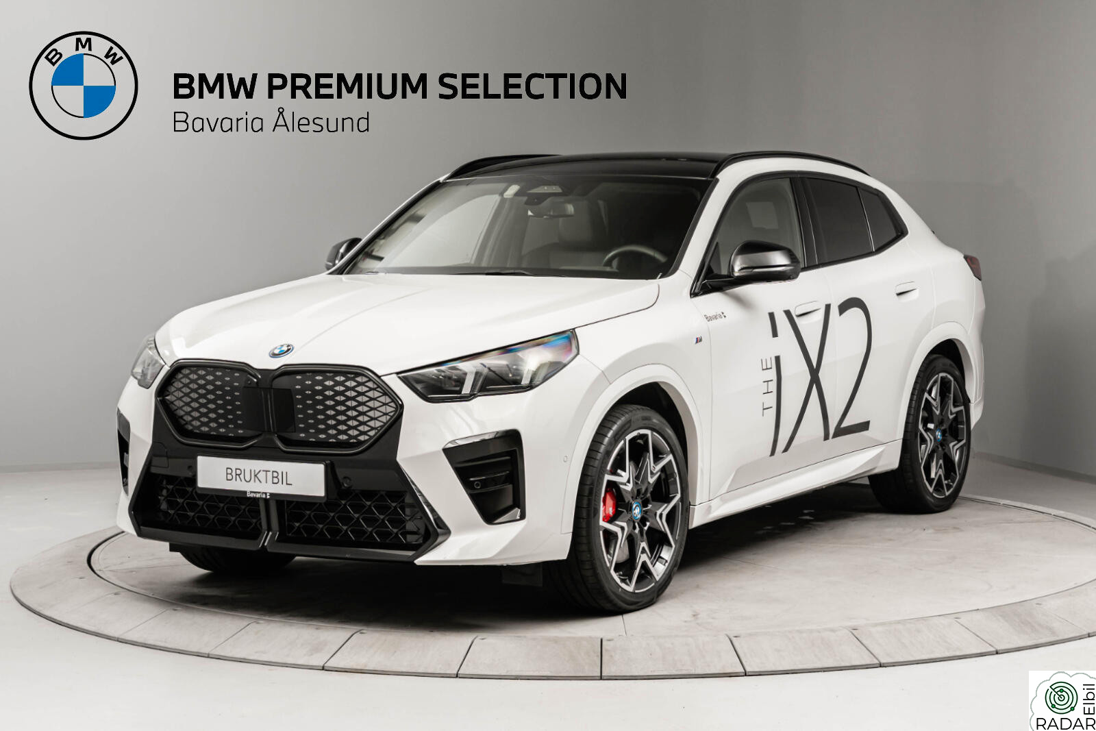 BMW iX2 xDrive30 xDrive30/FullyCharged/Panorama/IconicGlow/M-SportPRO