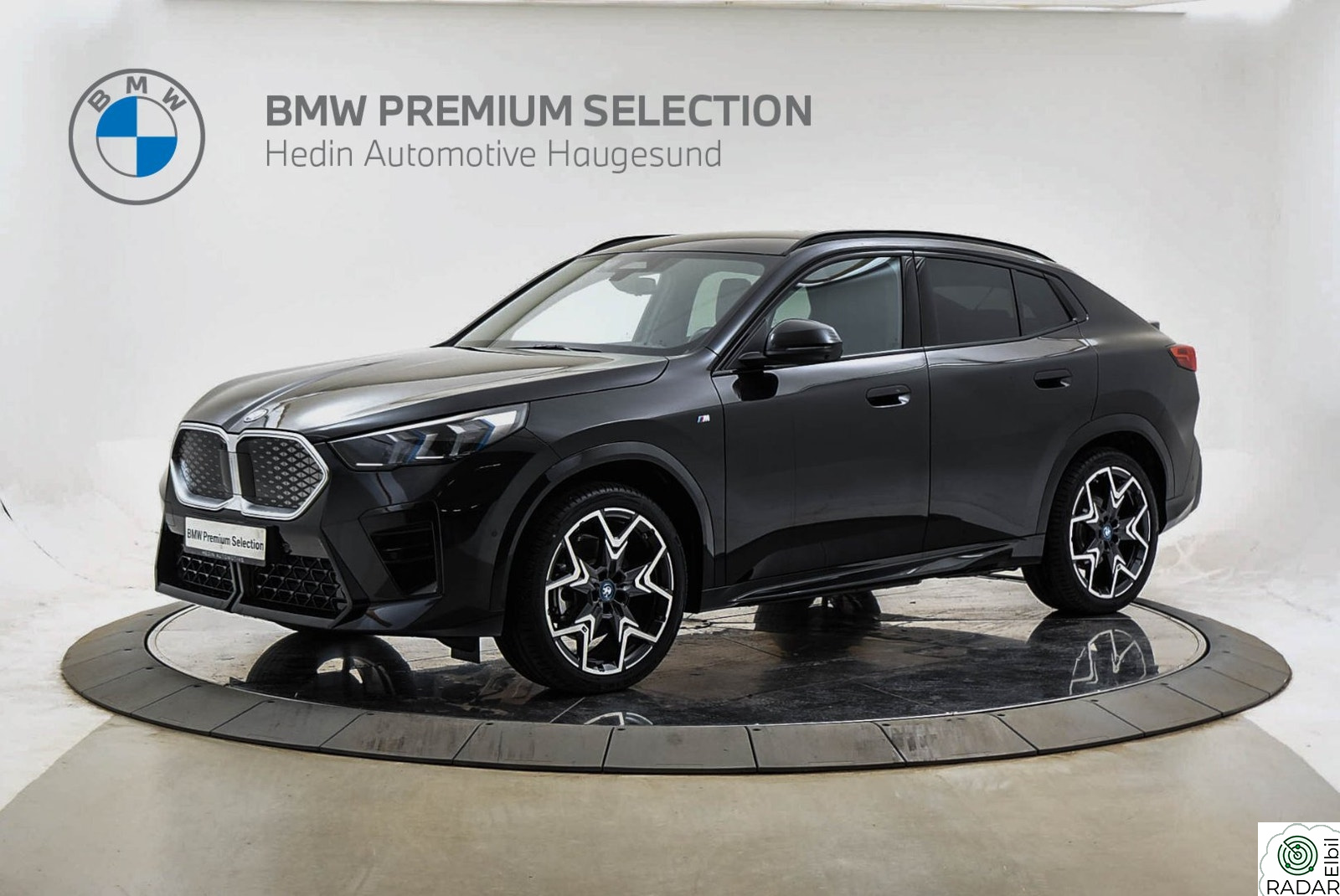 BMW iX2 xDrive30 xDrive30 Fully Charged, M-Pakke,20",H&K,Massasje,Krok++