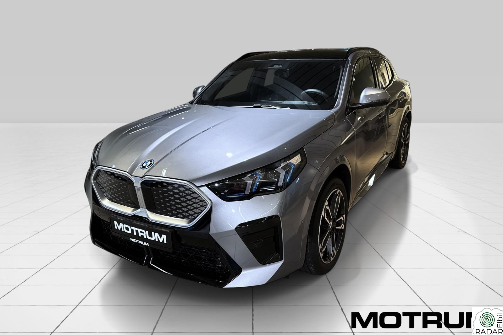 BMW iX2 xDrive30 xDrive30 Fully Charged M-Sport m/ Panorama H&K H.Feste
