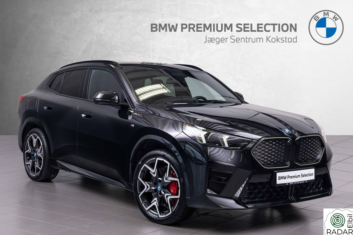 BMW iX2 xDrive30 xDrive30 M-SportPro Krok A.Cruise El.seter HUD Pano