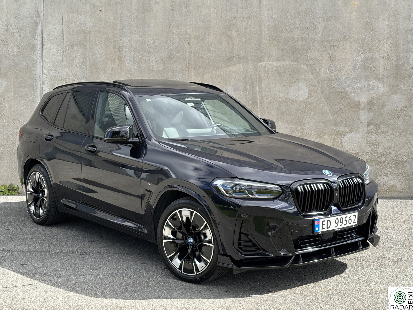 BMW iX3 M Sport+ Fully Charged /Pano/HUD/HK/BSI/ FULLT UTSTYRT