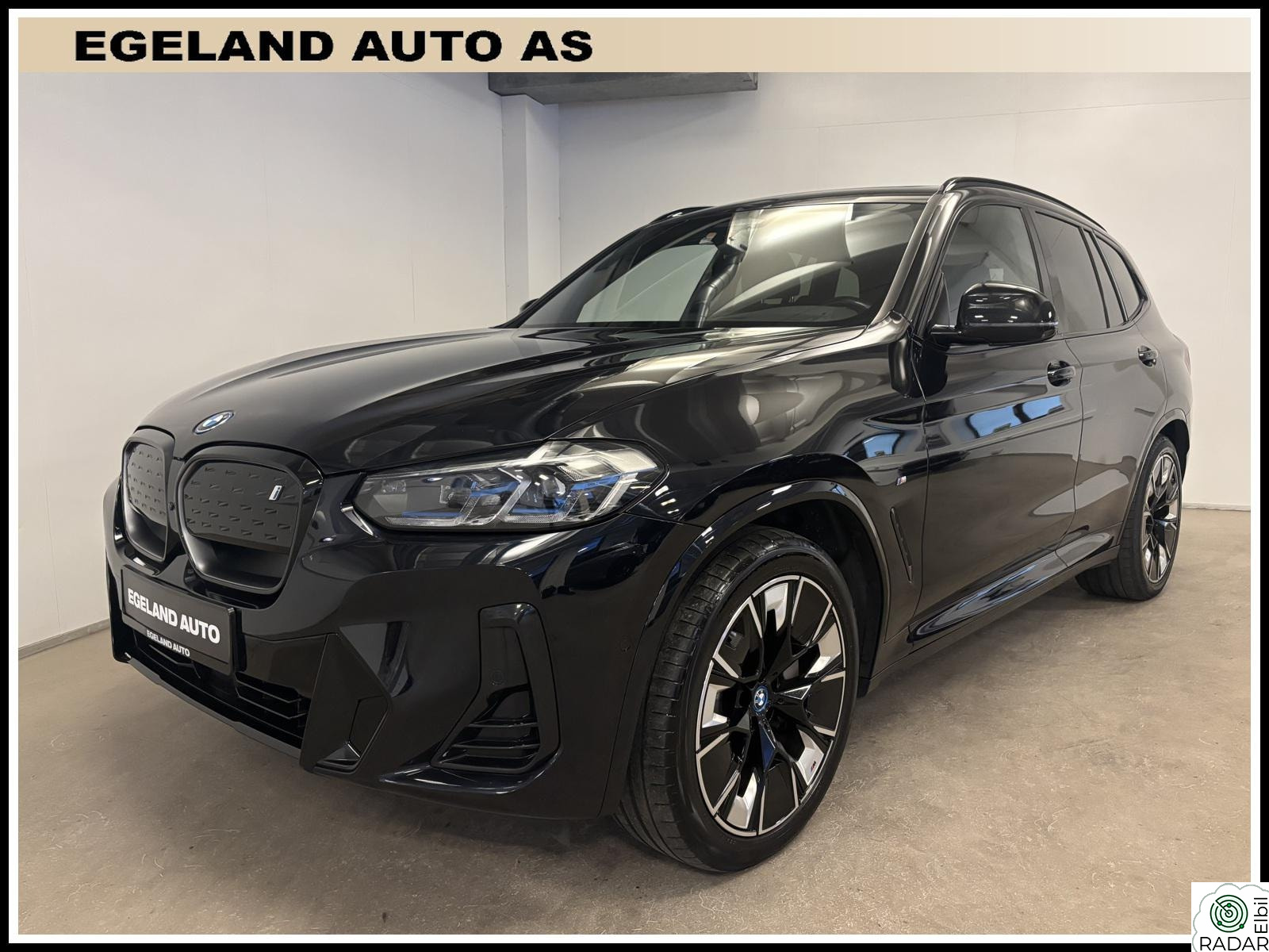 BMW iX3 M Sport Fully Charged 1eier Pano ACC HUD 360° H/K Krok+