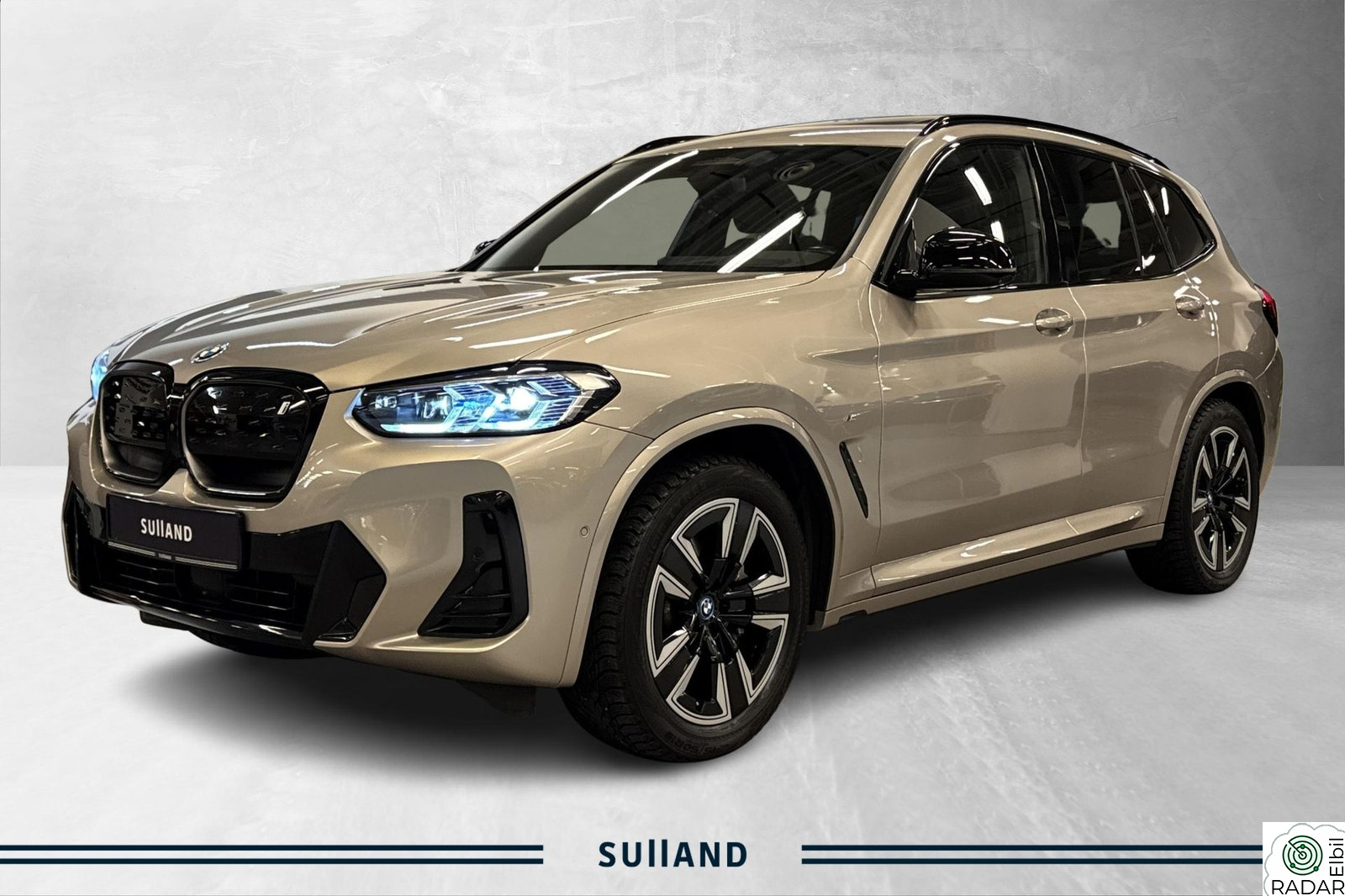 BMW iX3 Fully Charged M-Sport/Krok/Soltak/Laserlys/H-Kardon ++