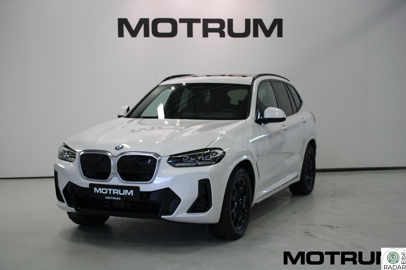 BMW iX3 286HK *459KM* m/ ACC Panorama El.Krok Ryggekamera Navi