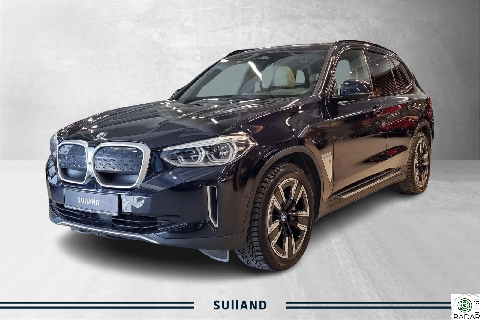 BMW iX3 Comfort access/Hengerfeste/Kjøreassistent/Skinn