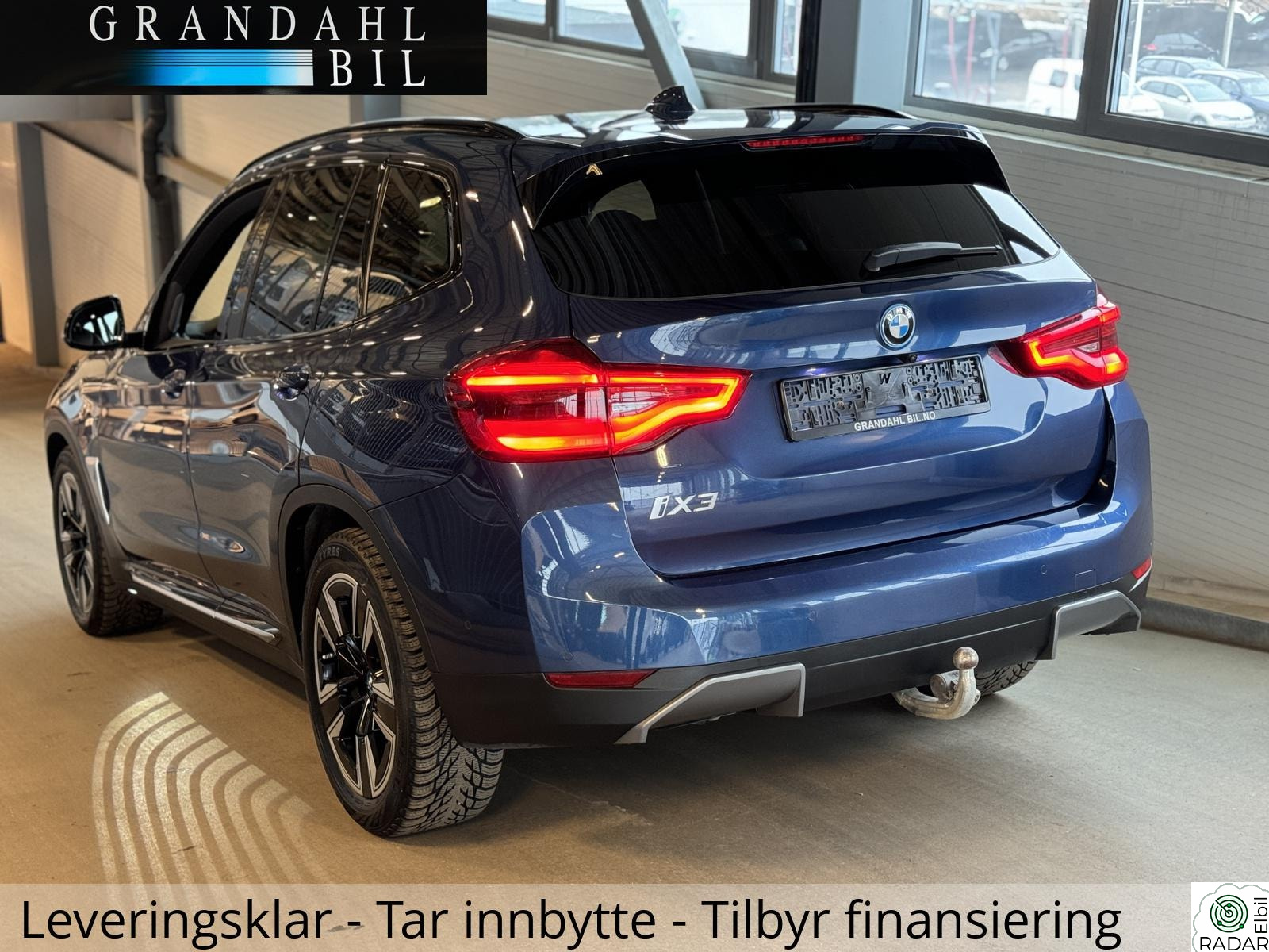 BMW iX3 Fully Charged I HarmanKardon I Krok I Panoroma I Skinn