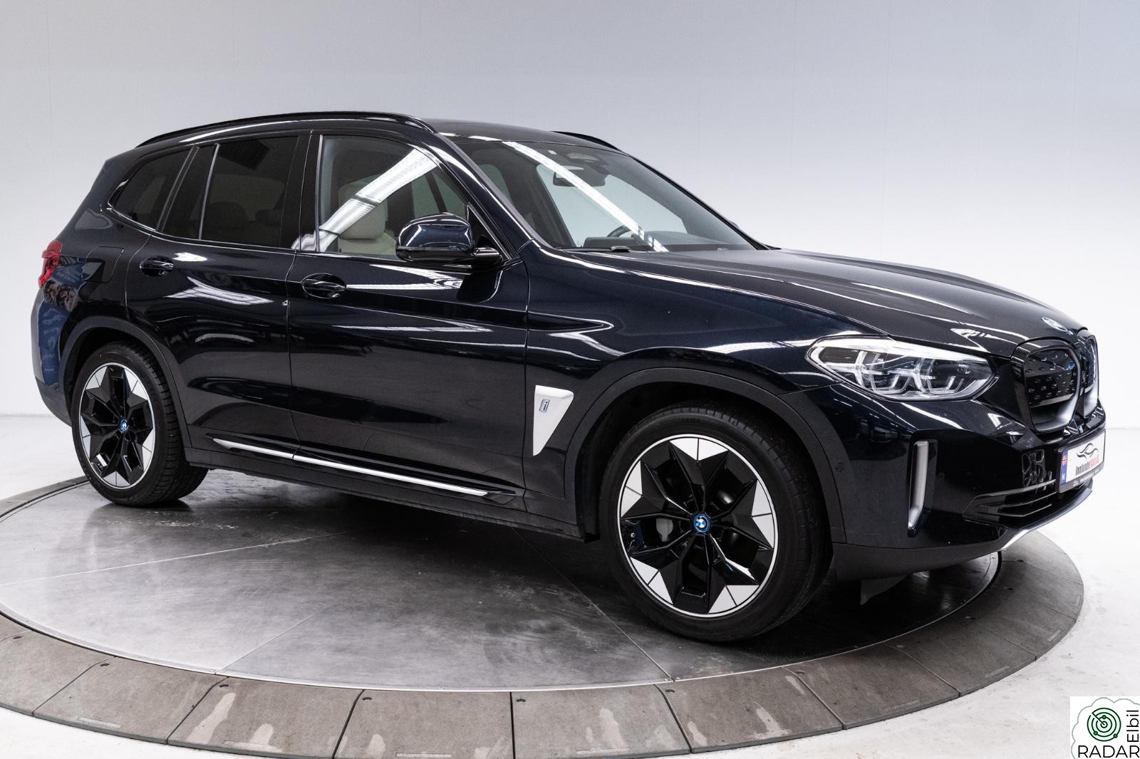 BMW iX3 FULLY CHARGED H.FESTE+360KAMERA+PANO+SKINN+ACC+NORSK++