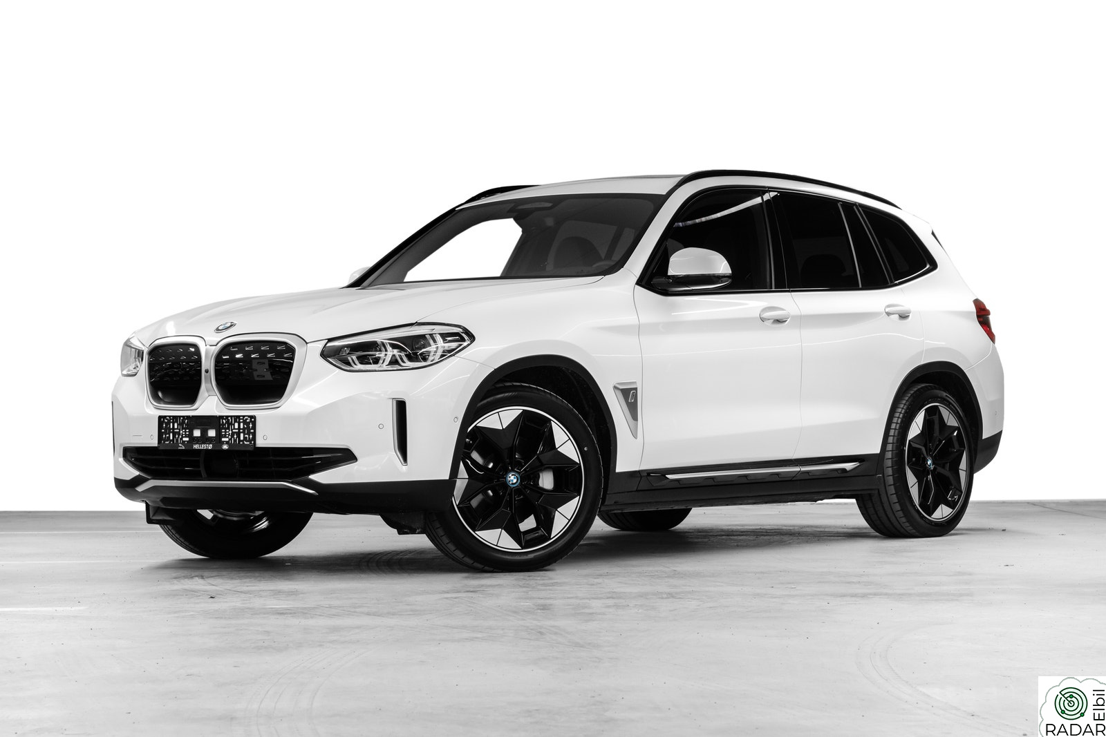 BMW iX3 Impressive m/ACC/Krok/HUD/Skinn/Panorama