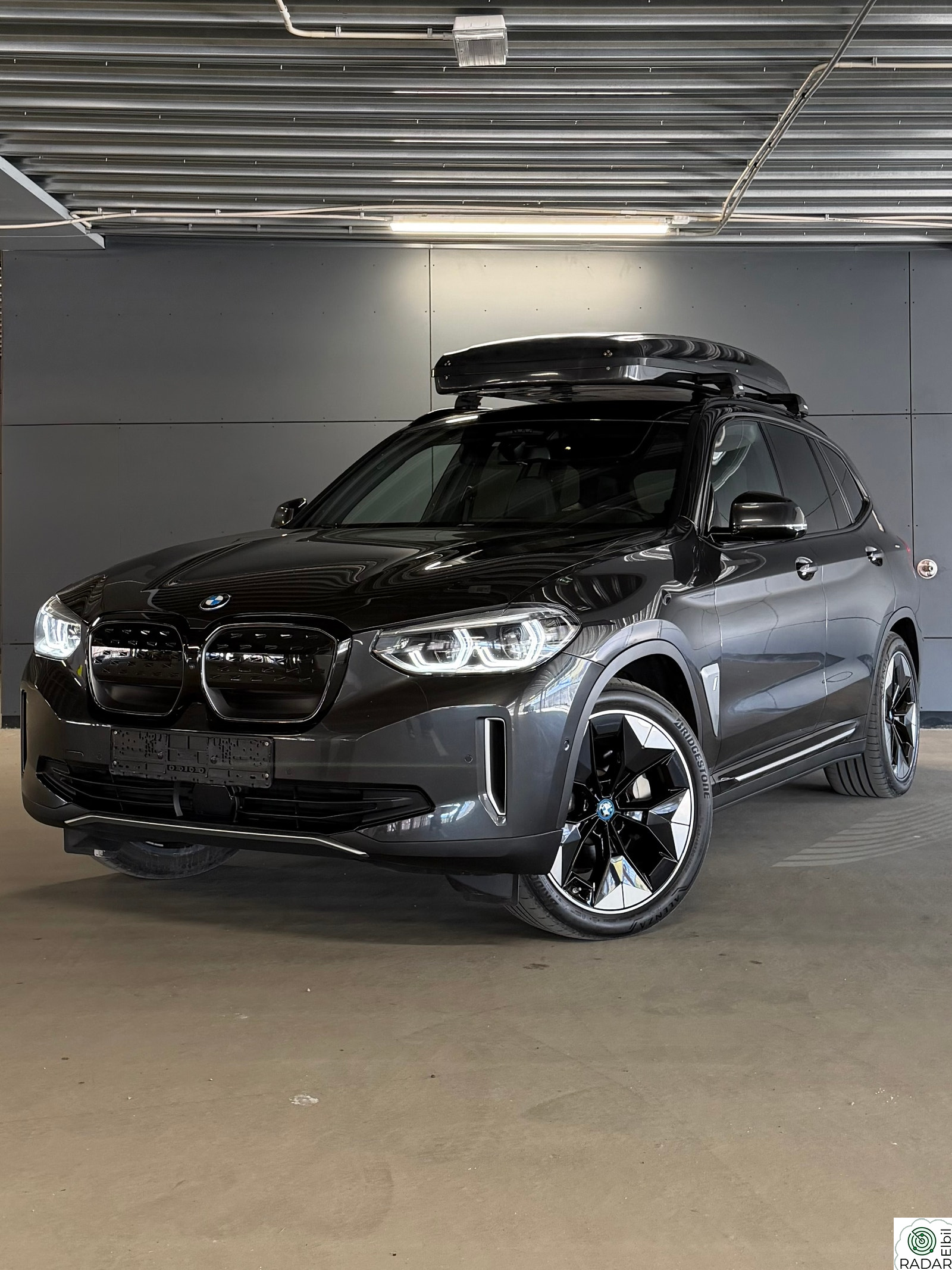 BMW iX3 Fully Charged/Soltak/H.Feste/HarmanKardon/360/Mmry/++