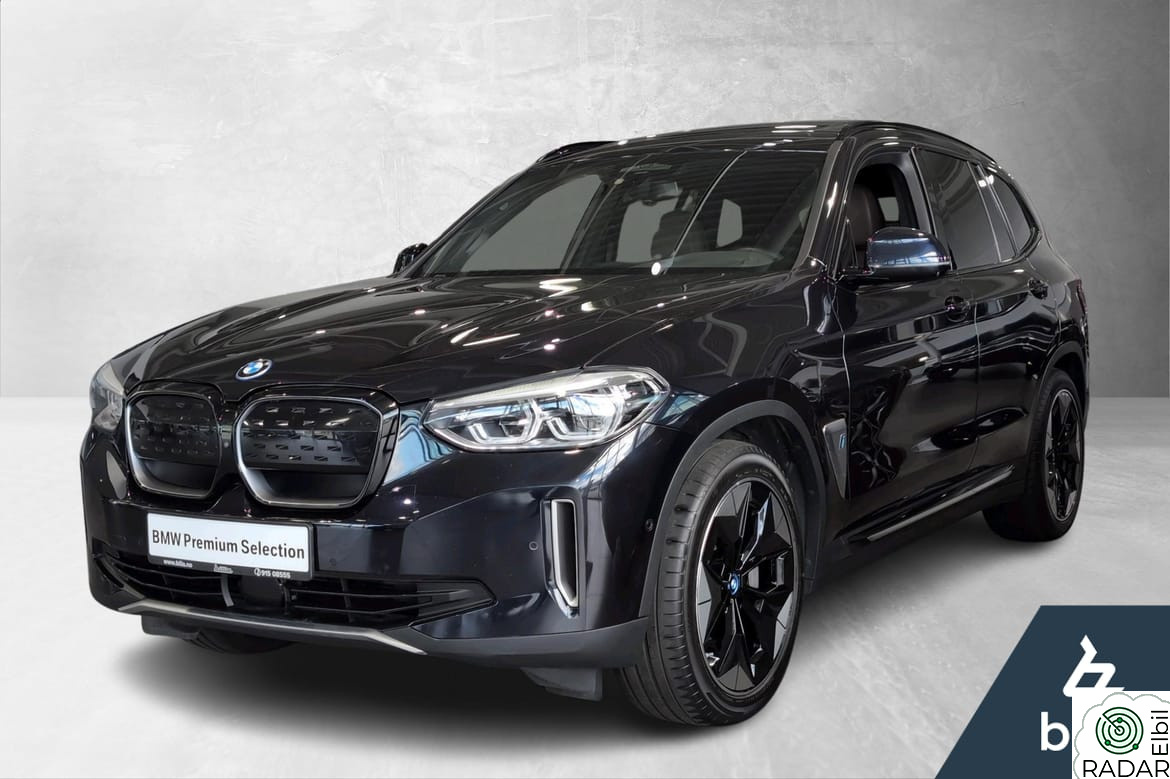 BMW iX3 Pano, Skinn, Head up, Harman