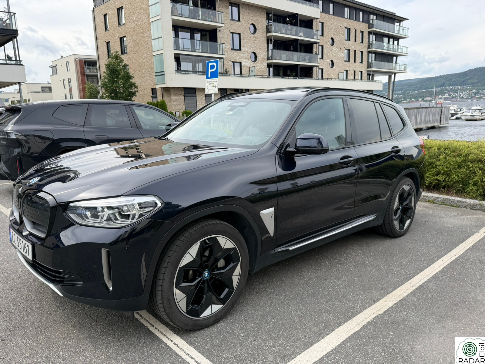 BMW iX3 Charged