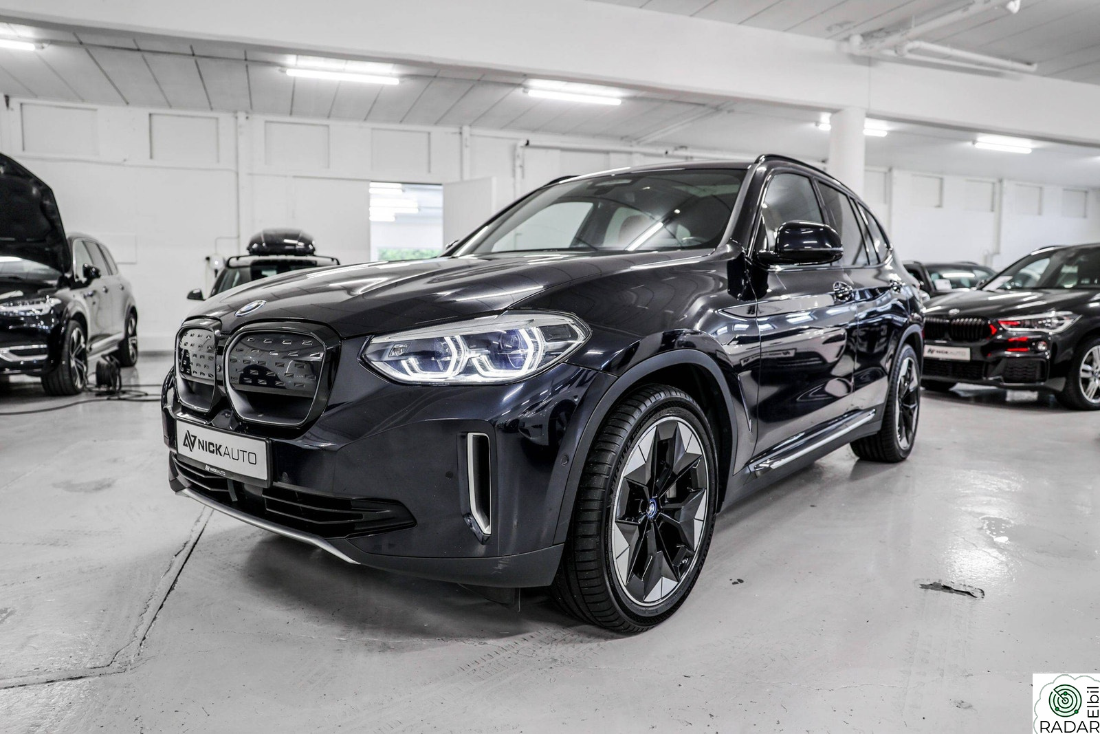 BMW iX3 Fully Charge Pano Krok HUD H&K 1 EIER +++ INNBYTTE!