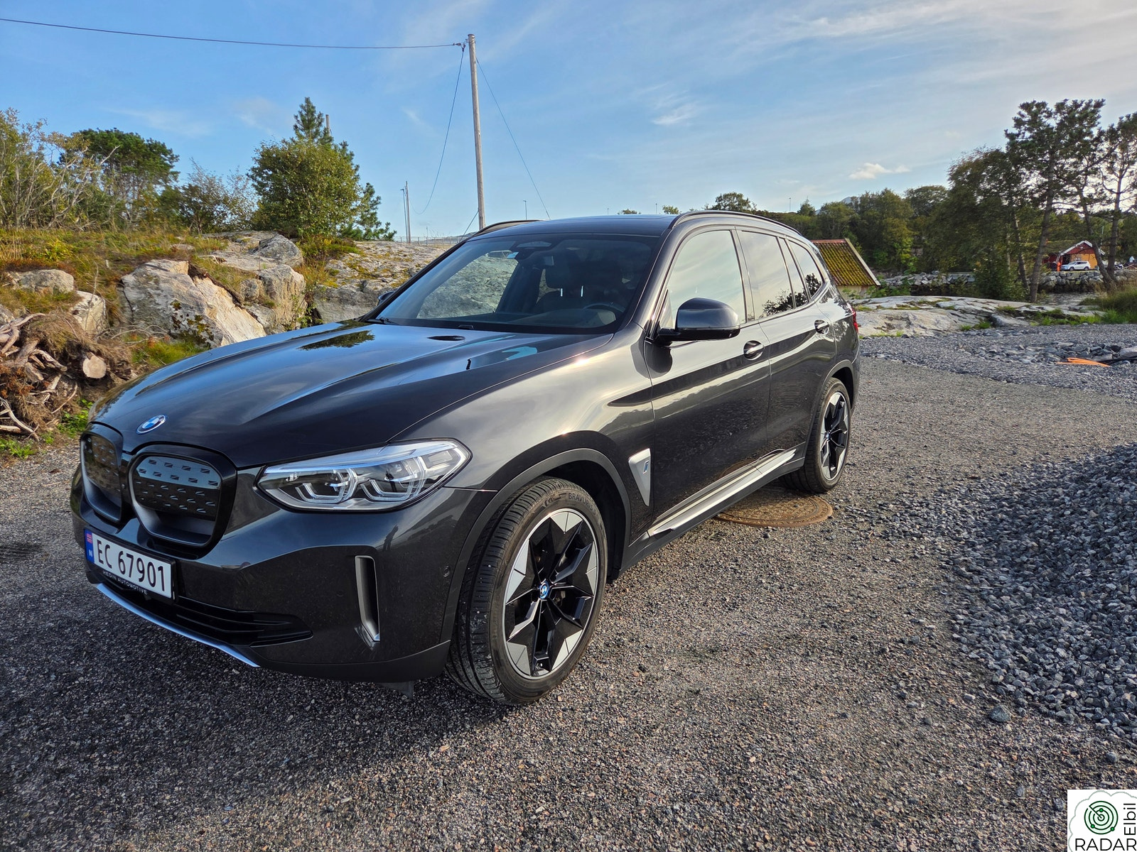 BMW iX3 Charged Plus