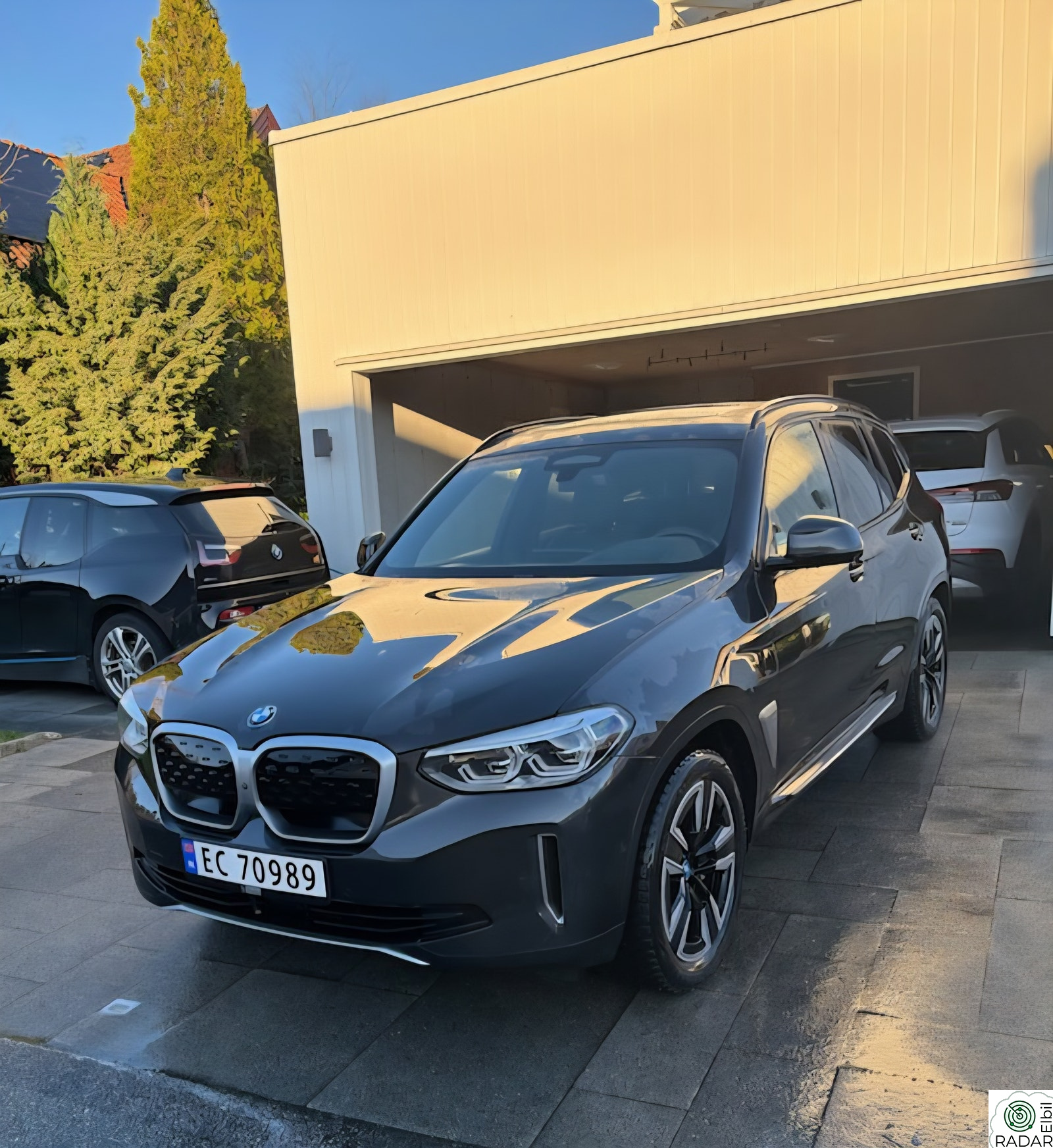 BMW iX3 m/Skinn/Navi/ACC/H.K/HUD/DAB/H.Feste/Panorama