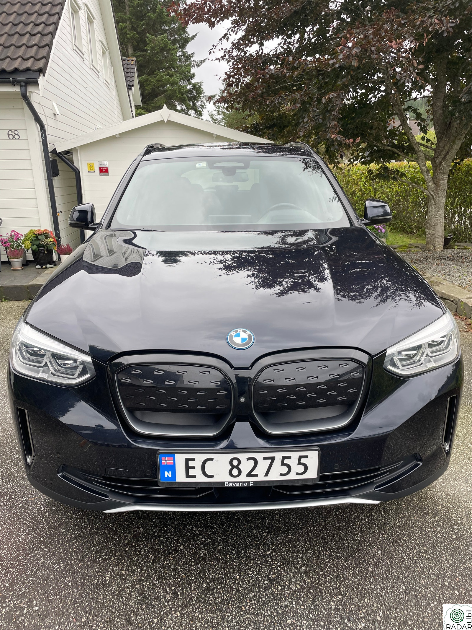 BMW iX3 Fully Charged Impressive  Skinn/Pano/ACC/HUD/H&K/Krok