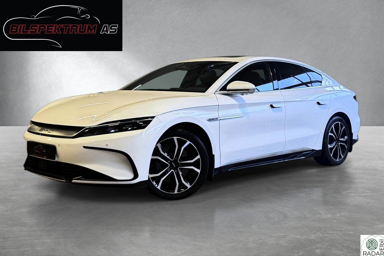 BYD HAN EXECUTIVE AWD // Brembo, Intro, Dynaudio, HUD, Pano ++