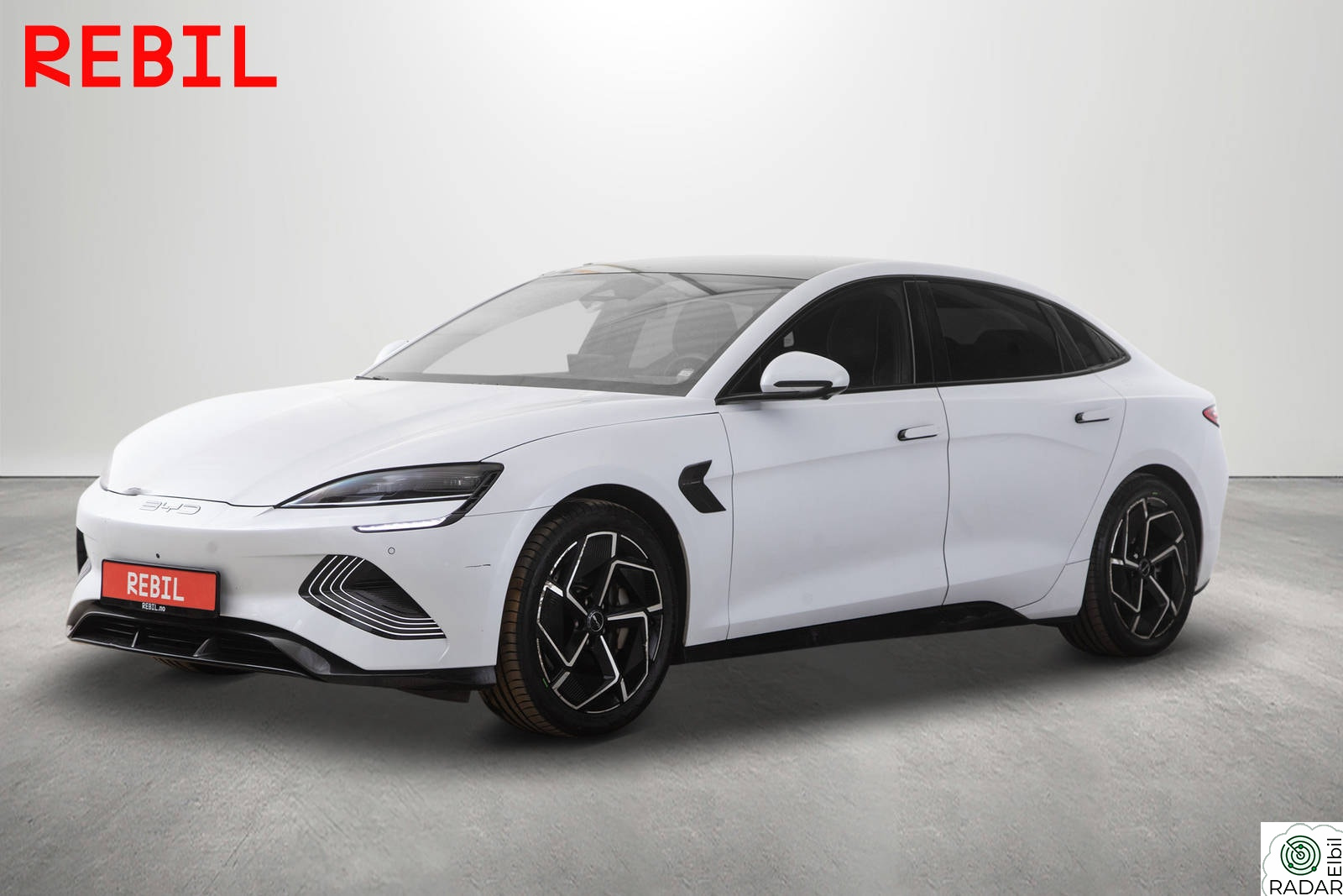 BYD Seal AWD 520km/Excellence/AWD/Skinn/ACC/HUD/Pano/DynAudio/Memory