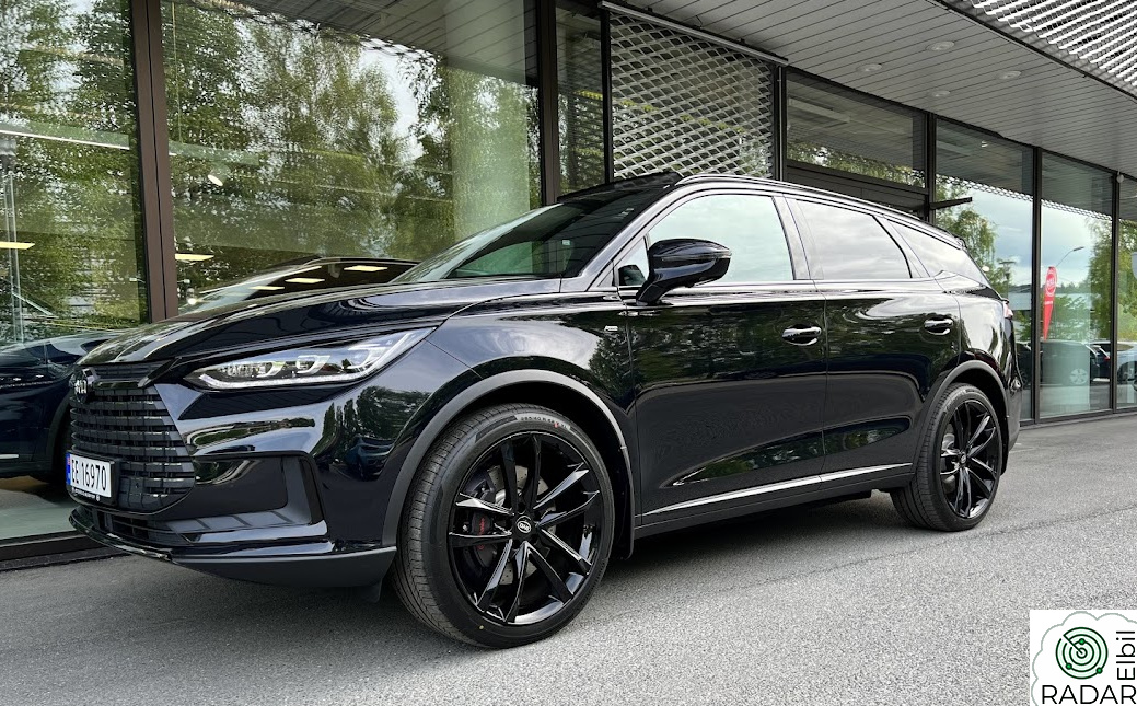 BYD Tang 4x4 Executive, chrome delete, tilhengerfeste