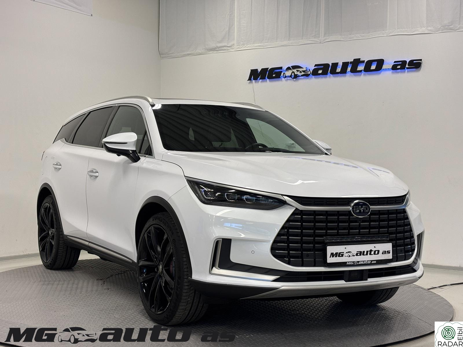 BYD Tang EXECUTIVE 4WD*7-SETER*ADAP CRUISE*360 KAMERA*KROK