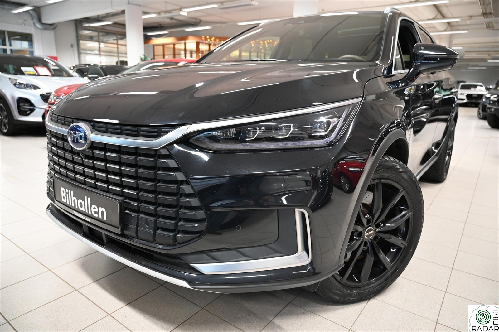 BYD Tang 509hk 4x4 Executive m/Pano/Skinn/360/Krok++