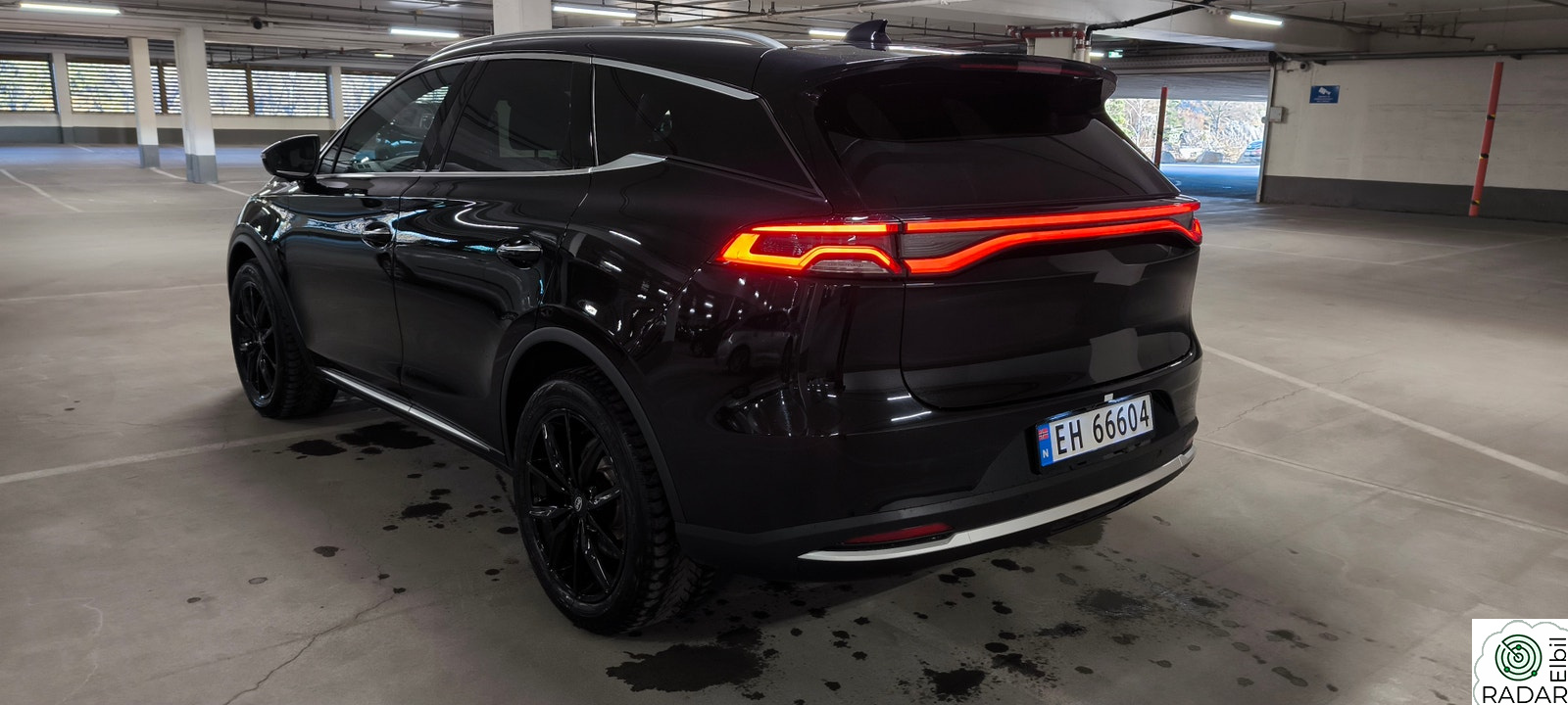 BYD Tang 4x4 Executive/Skinn/Pano/Brembo/S+V++