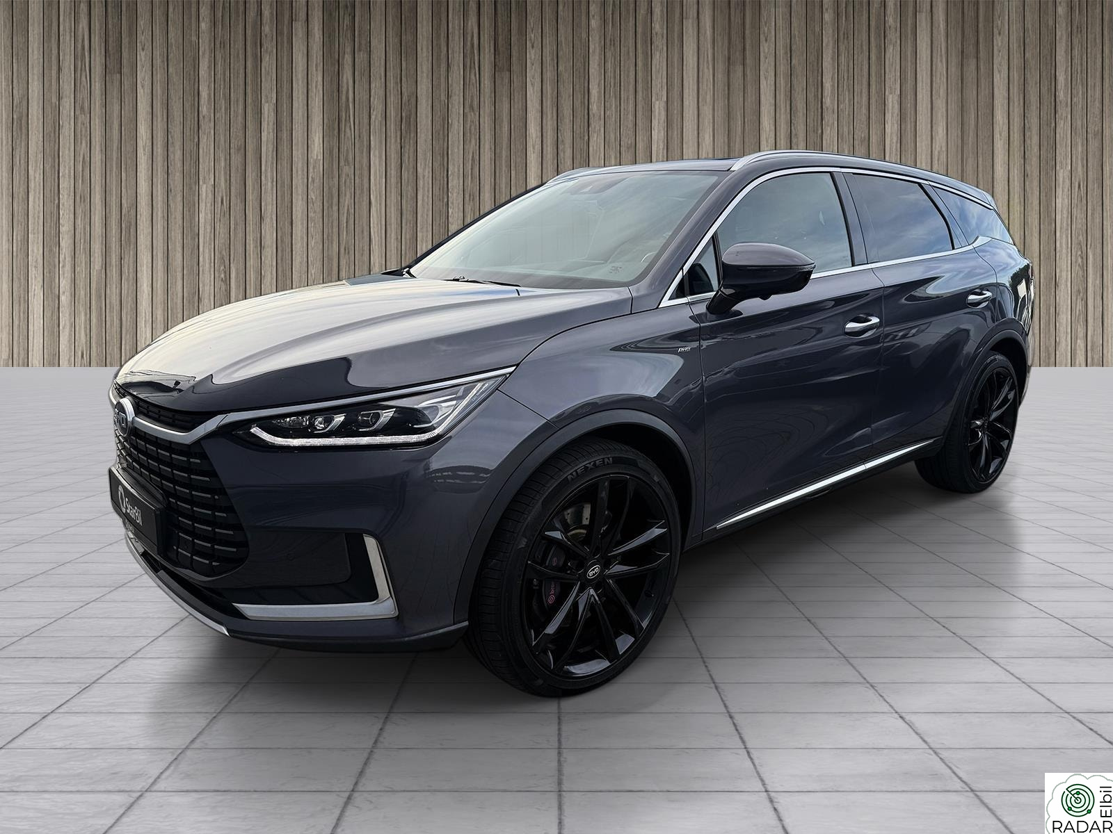 BYD Tang Executive 400km AWD 7-s / Skinn / Soltak/ Norsk
