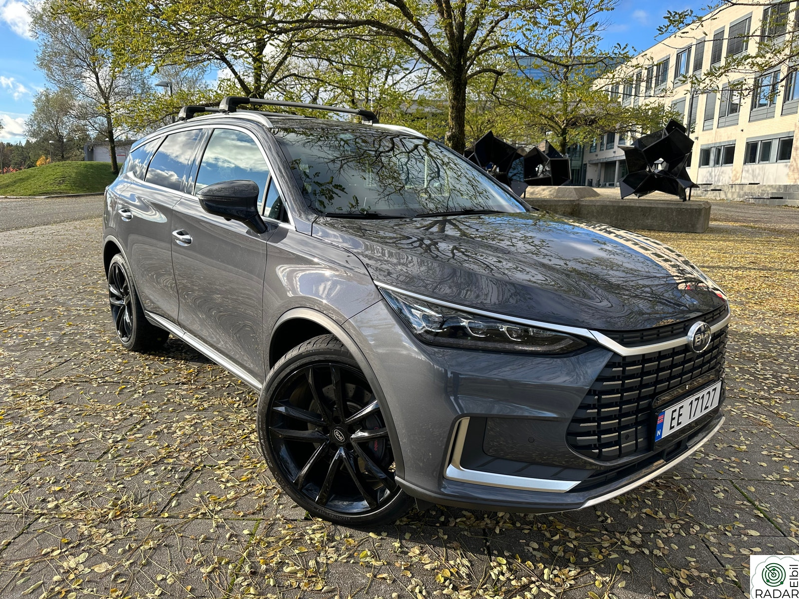 BYD Tang 4WD / NYE SOMMERDEKK / LAZER LADBAR / TAKSTATIV