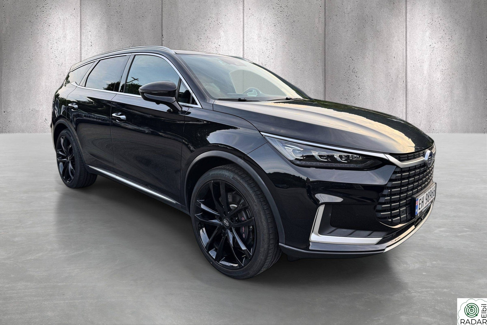 BYD Tang Flagship AWD 517HK 7seter | Garanti/Luft/360/Pano/Blade