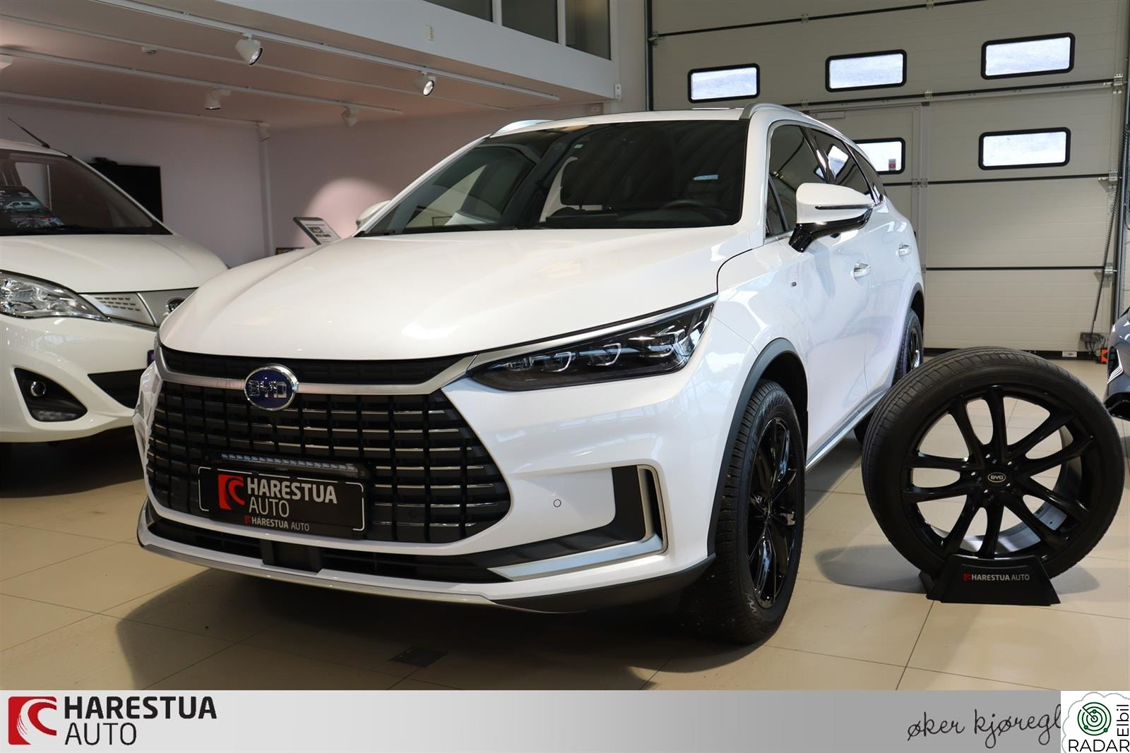 BYD Tang EV Executive 4X4 509HK 7-Seter LED-bar Skinn ACC