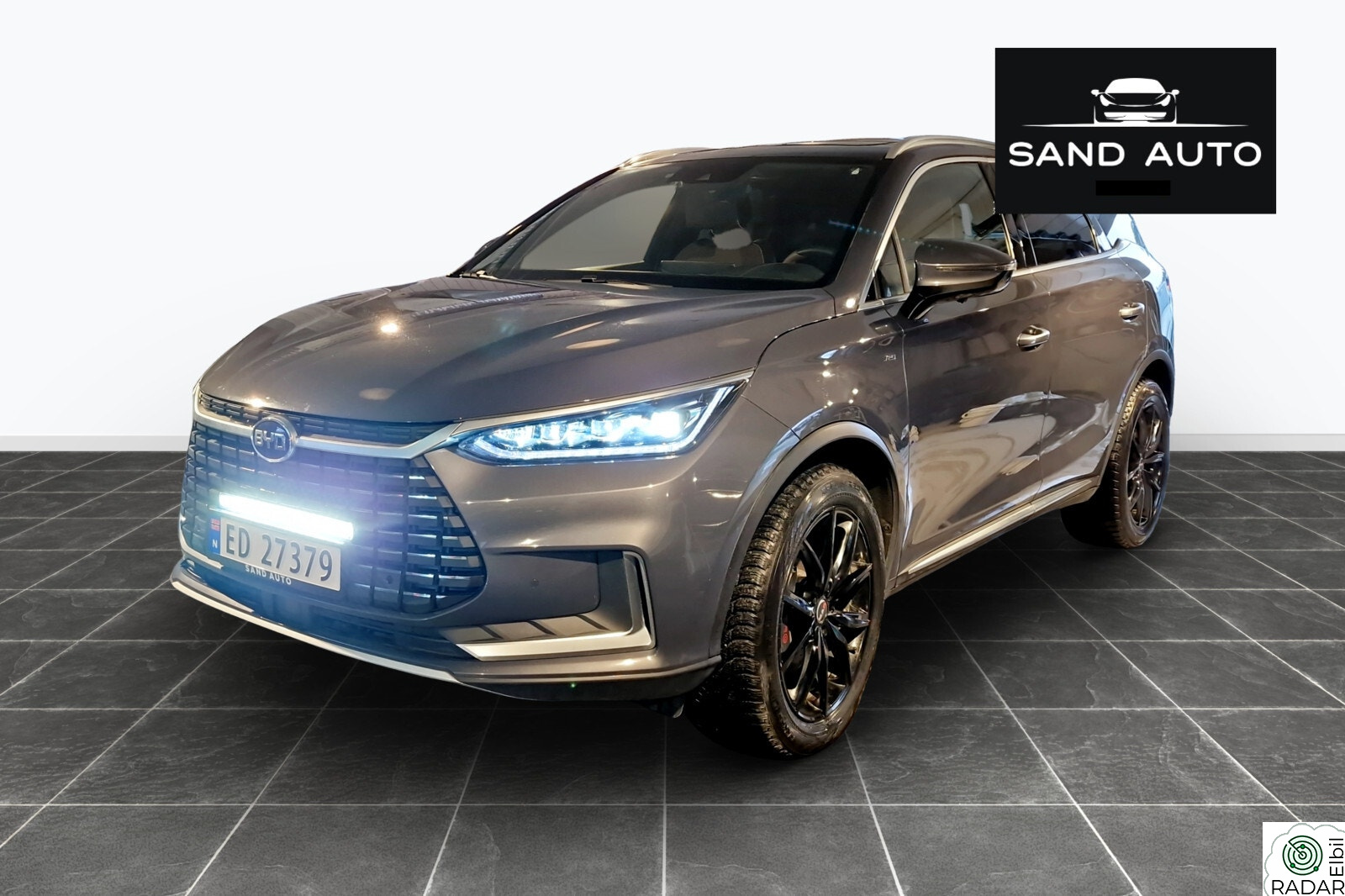 BYD Tang 4x4 Executive acc,panorama, skinn, krok, ledbar,app