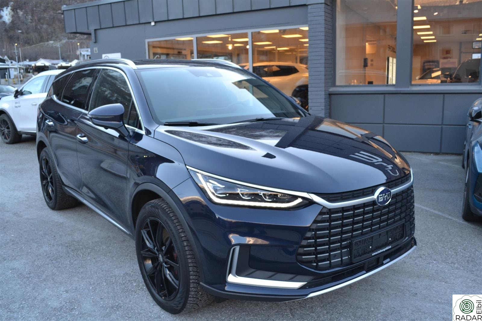 BYD Tang Ein eigar