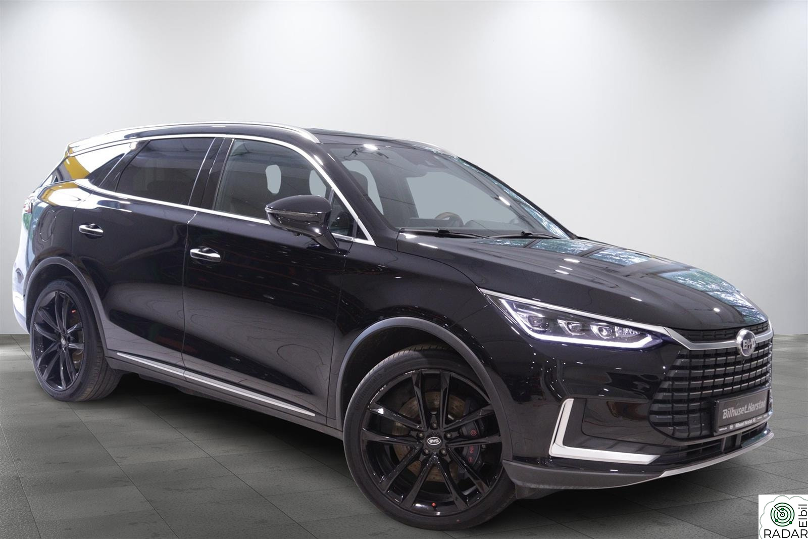 BYD Tang Executive AWD