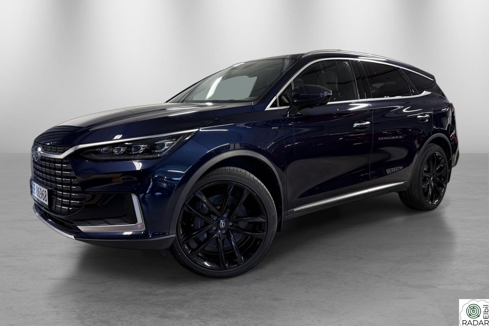 BYD Tang Executive AWD 7seter Skinn Pano 360 Kamera ACC LED++