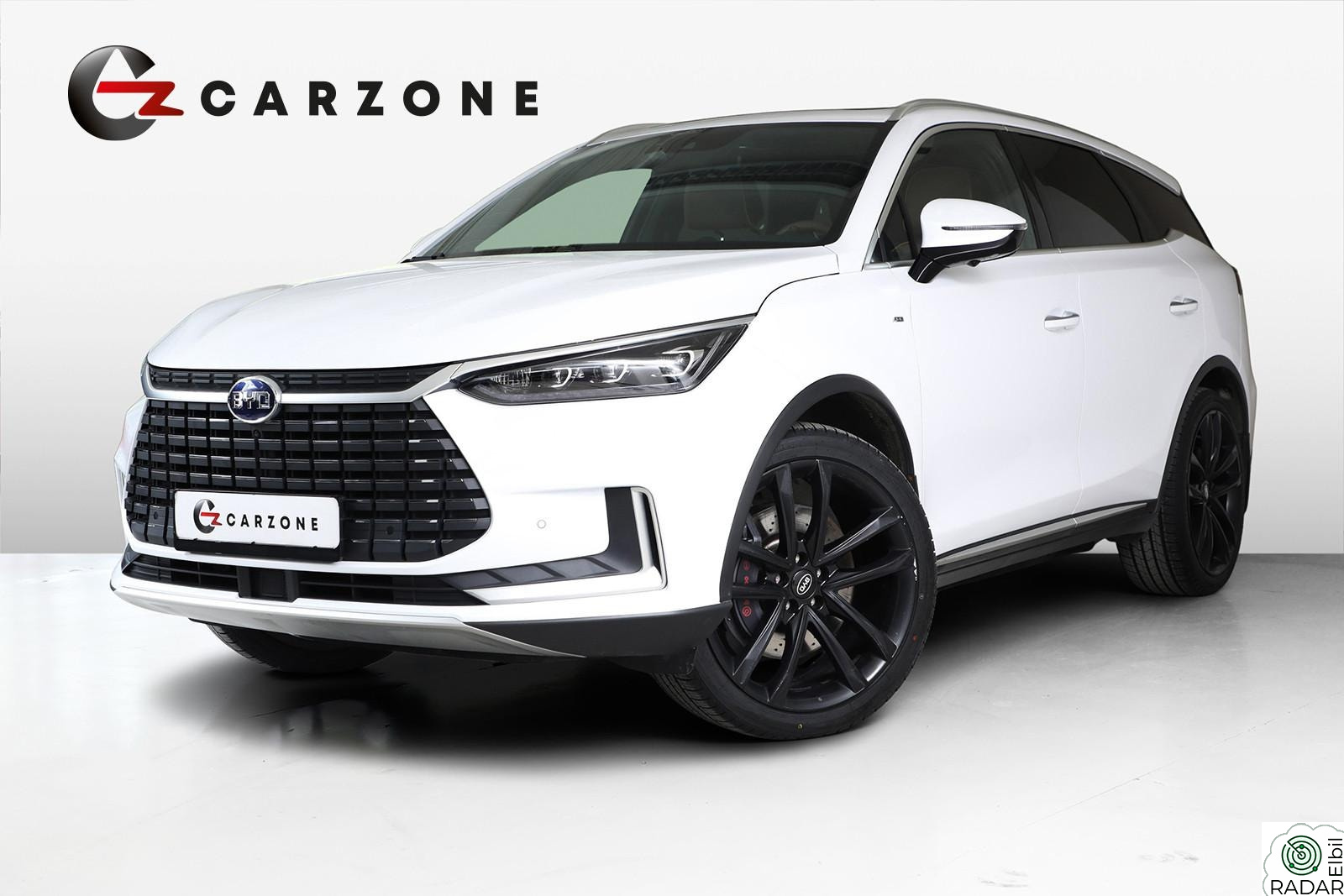 BYD Tang EXECUTIVE/AWD/7 SETER/BREMBO/SKINN/PANO/DIREC/KROK