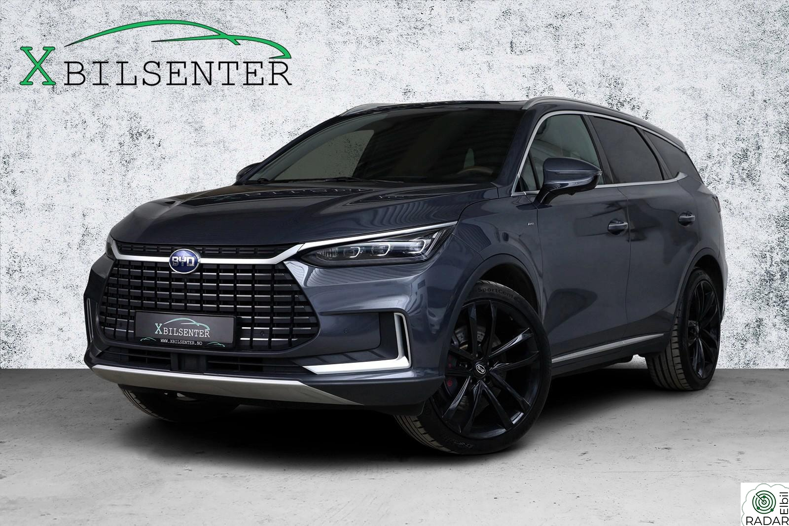 BYD Tang Executive AWD // 7S ACC PANO SKINN 360KAM DIRAC KROK+